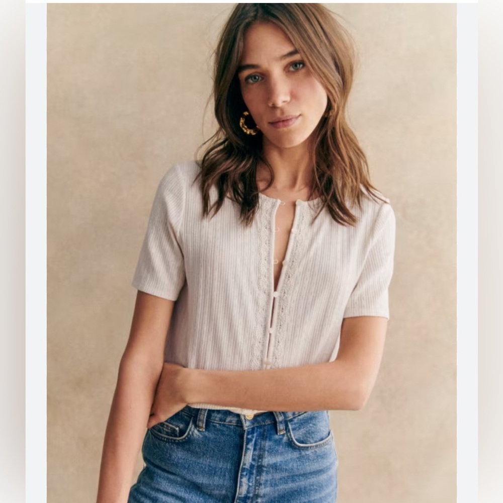 Sezane Laura T-shirt in cream - worn once !!!